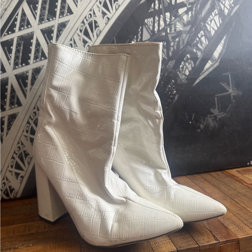 White Croc-Embossed Women's Boots